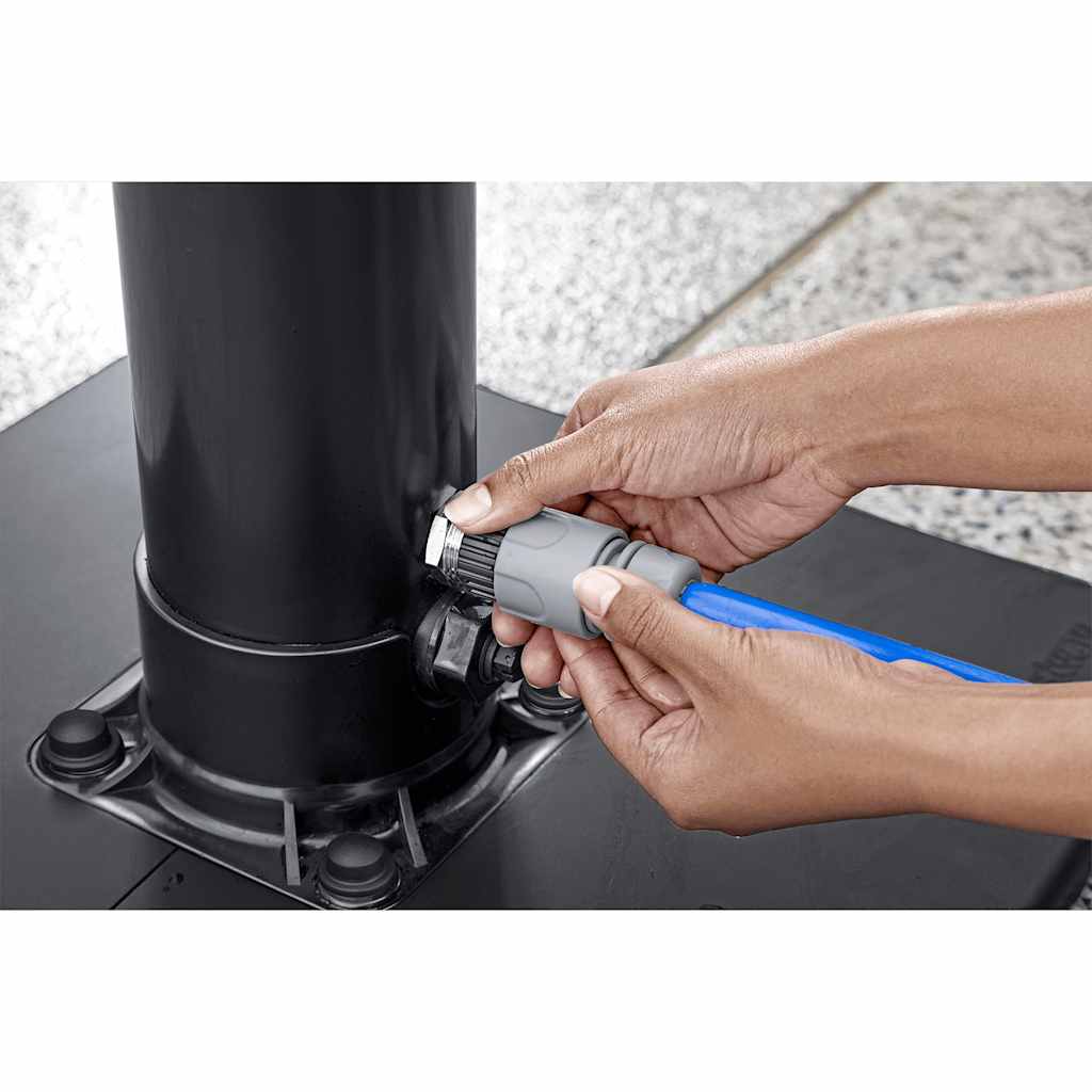Solar Flow Outdoor Shower Black 8 L