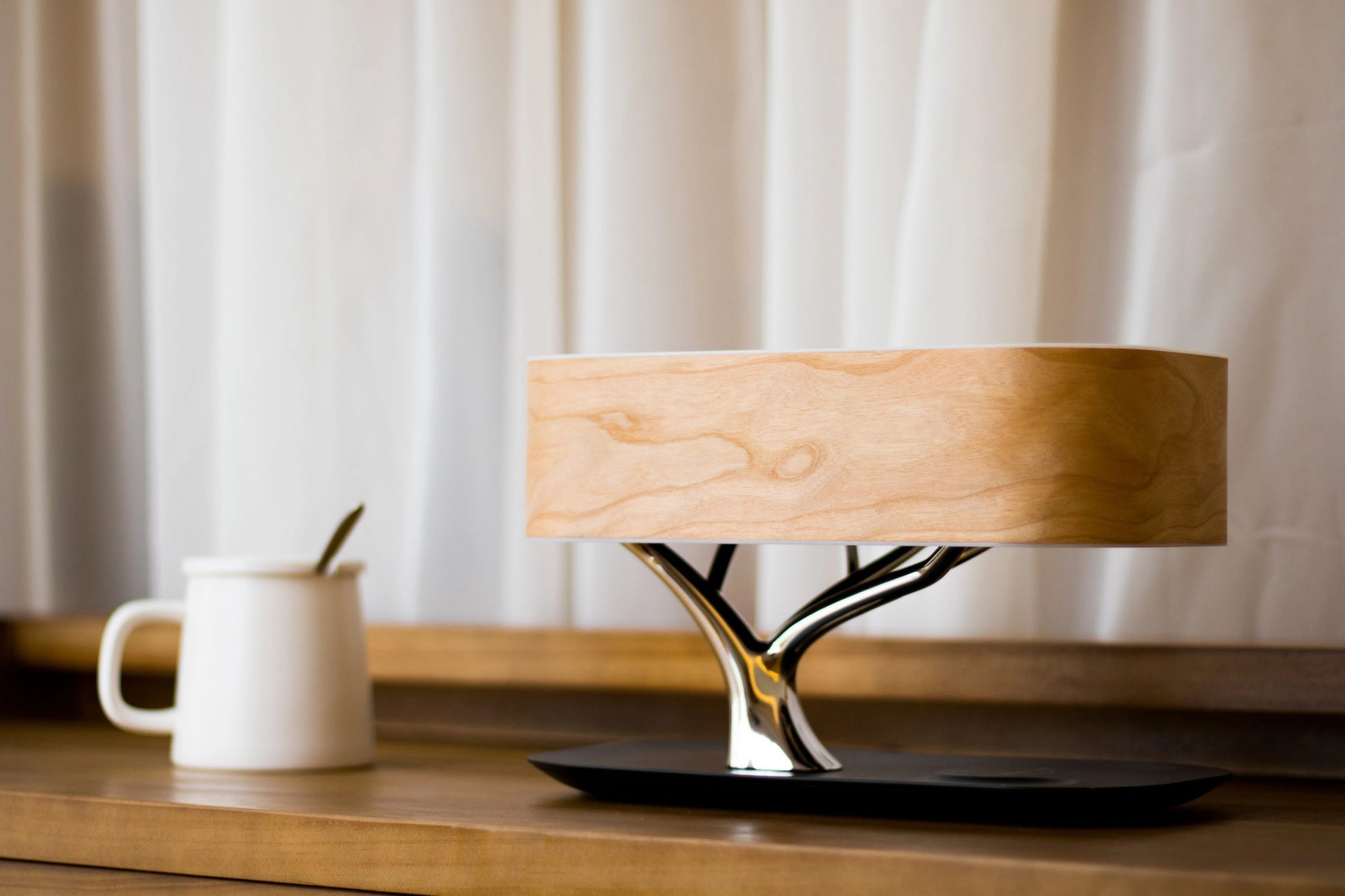 Smart Lamp with Bluetooth Speaker & Wireless Charger